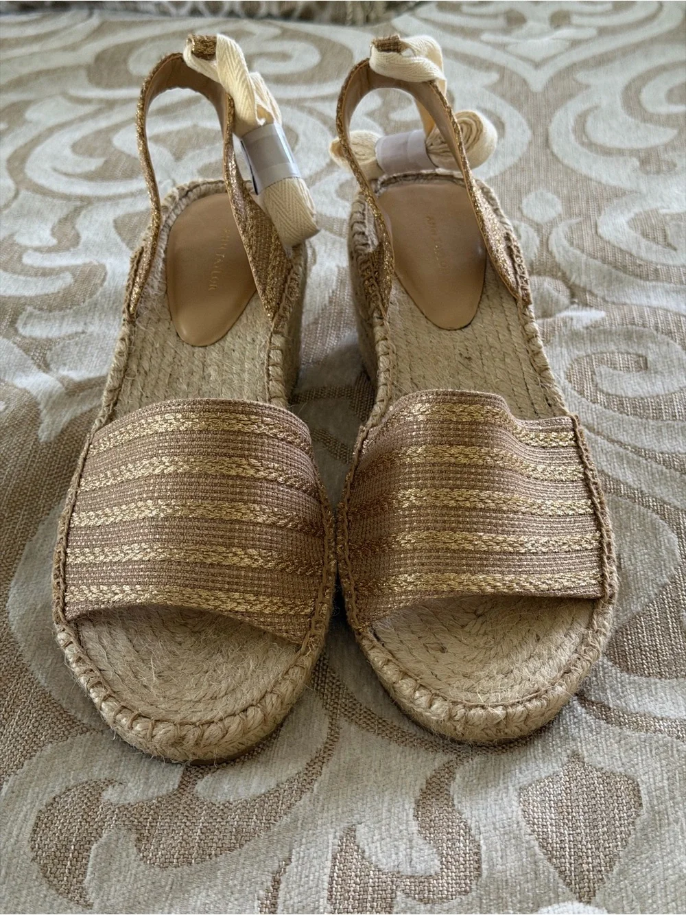 Ann Taylor Gold Metallic Ankle Tie Espadrille Wedge Sandals 9M NWOT